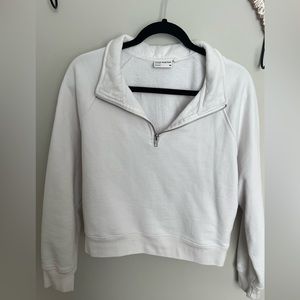 Frank and Oak quarter zip white size M